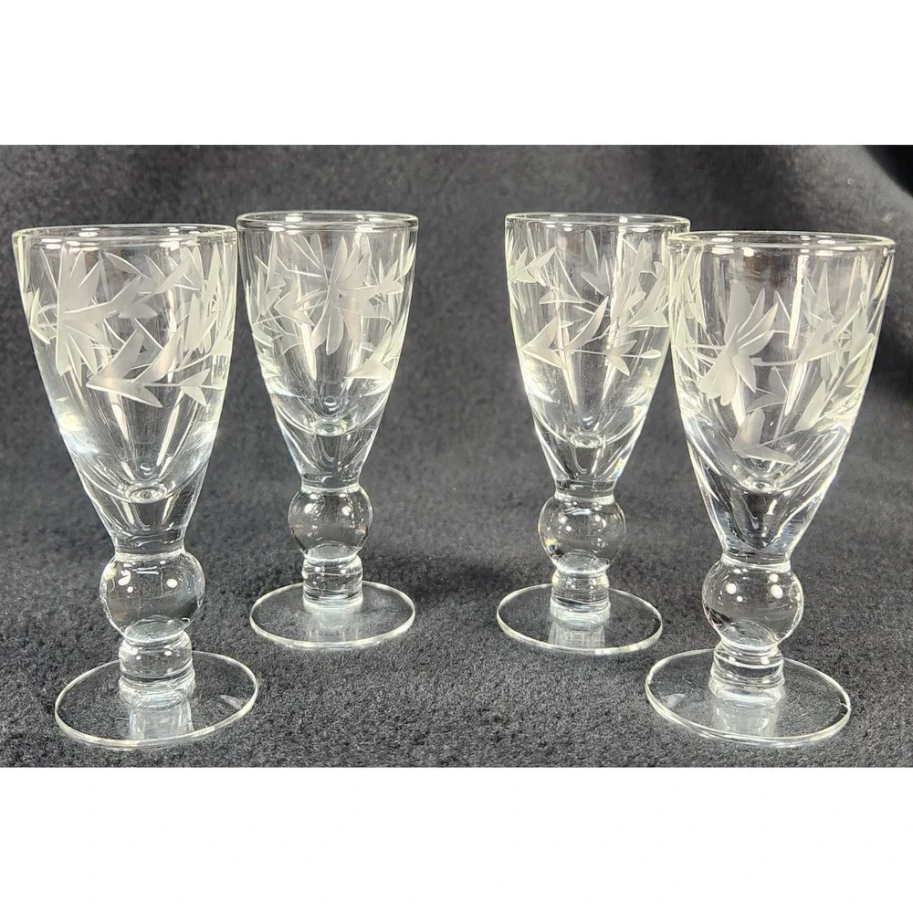 1940s Bryce Autumn Leaf Etched Aperitif / Cordial Glasses Set Of  4